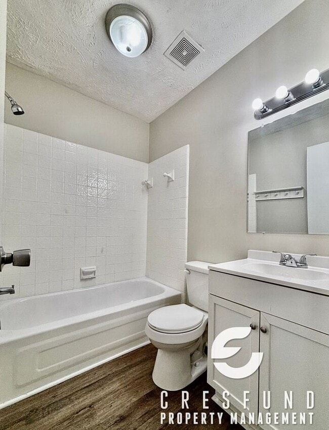 Building Photo - Commuter’s Dream! Gorgeous 3BR/2BA Home by...