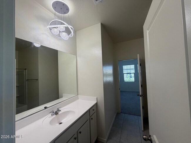 Building Photo - 4422 N 100th Dr