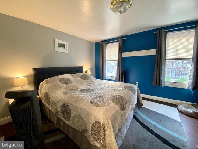 Building Photo - 176 Moser Rd