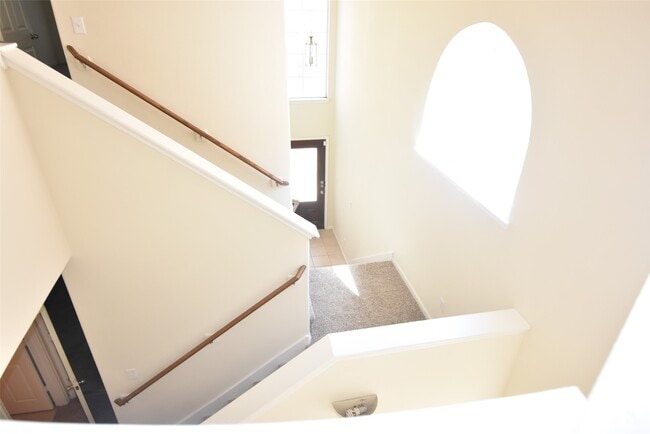 Building Photo - 8059 Villa De Norte St