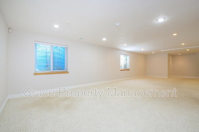 Building Photo - 10571 W 83rd Pl