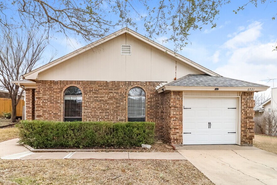 Primary Photo - 6721 Rhea Ridge Dr