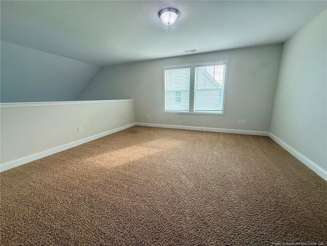 Building Photo - 151 Pittfield Run