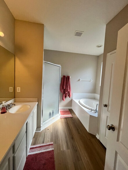 Building Photo - 1106 Fennel Green Dr