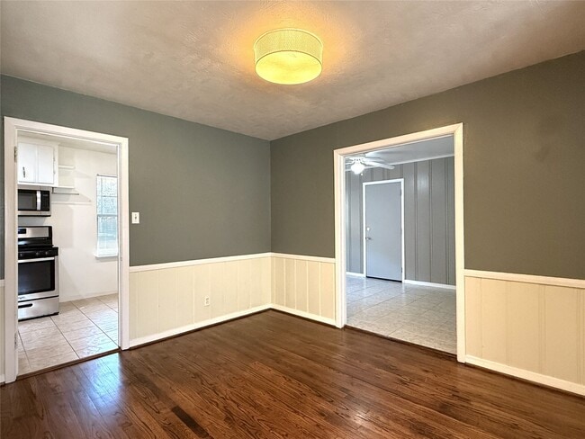 Building Photo - 3419 Linkwood Dr