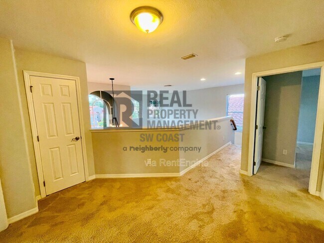 Building Photo - 9135 Astonia Way