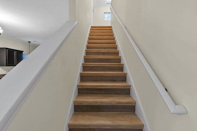 Building Photo - 303 Channel Run Ln