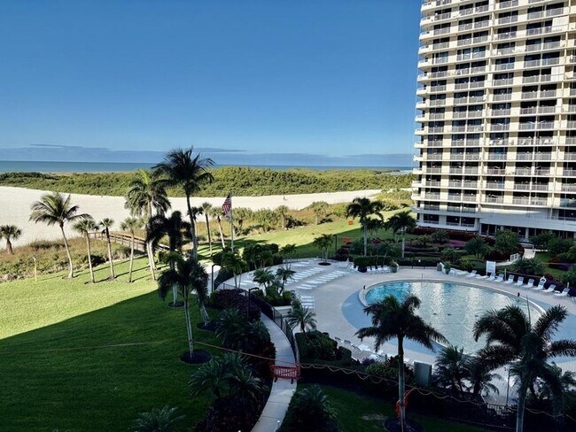 Building Photo - South Seas