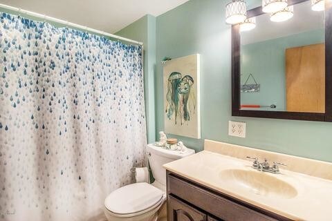 Building Photo - 122 Cambridge Ave