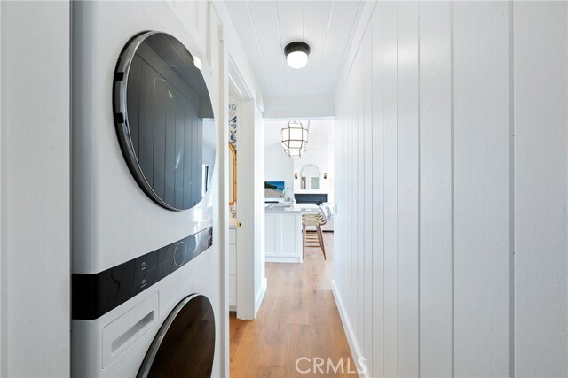 Building Photo - 360 Cliff Dr