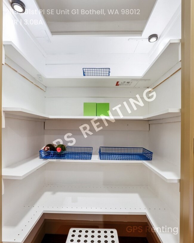 Building Photo - 2115 201st Pl SE