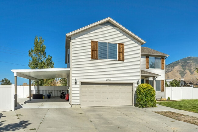 Building Photo - 6790 Greenfield Ln