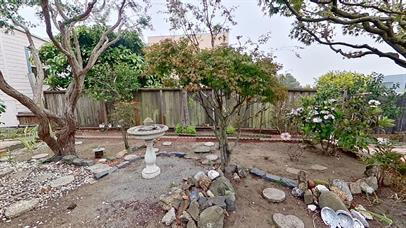 Building Photo - 534 30th Ave