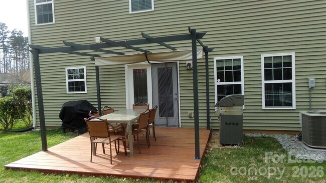 Building Photo - 10418 Glenmeade Rd