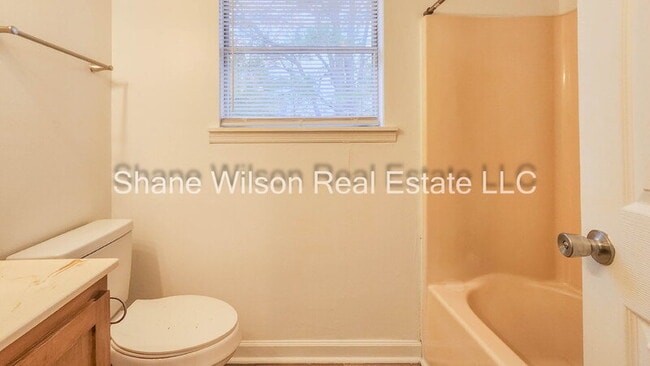 Building Photo - 3354 Steeple Cir NE