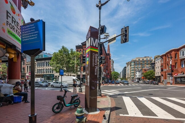 Building Photo - 777 7th St NW