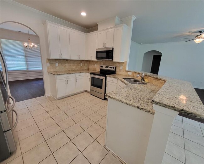 Building Photo - 6499 Panasa Ct