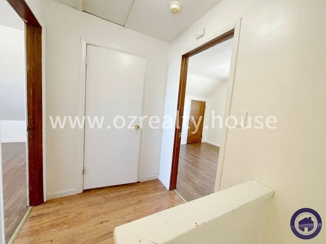 Building Photo - 3580 Doyle St