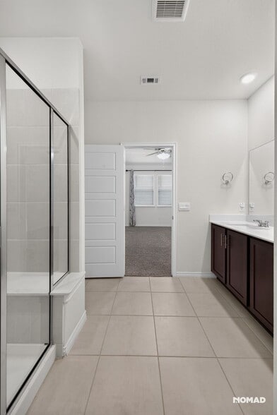 Building Photo - 7225 Raynor Pl