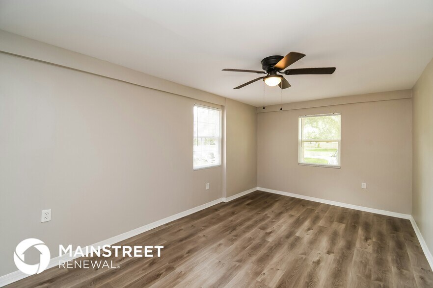 Building Photo - 4733 Irvington Ave