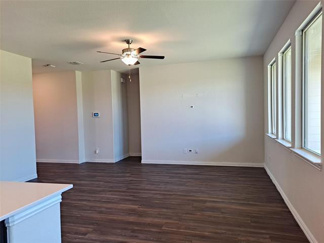 Building Photo - 3321 Riverside Dr