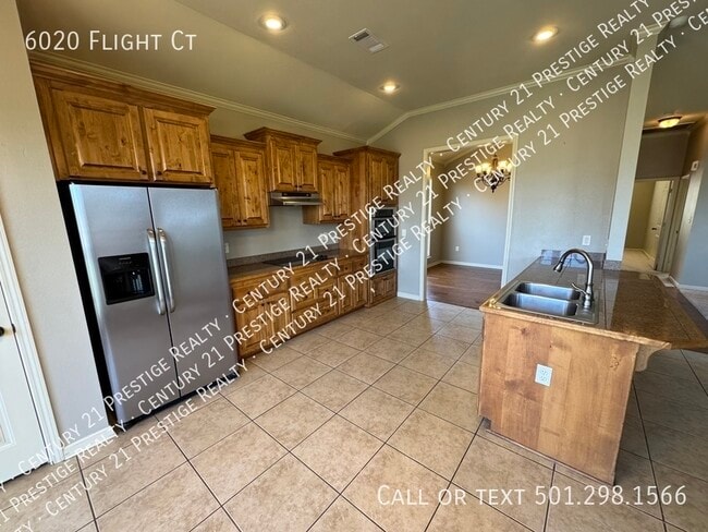 Building Photo - 6020 Flight Ct