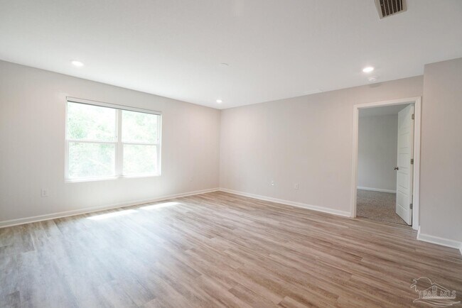 Building Photo - 7748 Alydar Lp