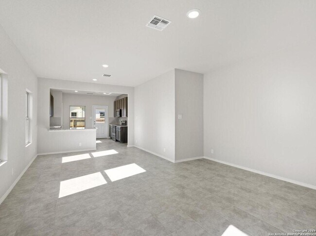 Building Photo - 2428 Dino Dr
