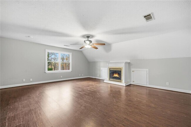 Building Photo - 3890 Steve Tate Hwy