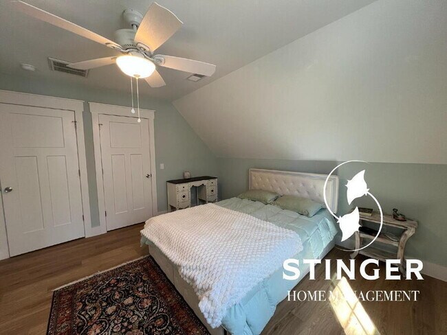 Building Photo - 30 Wade Hampton Dr