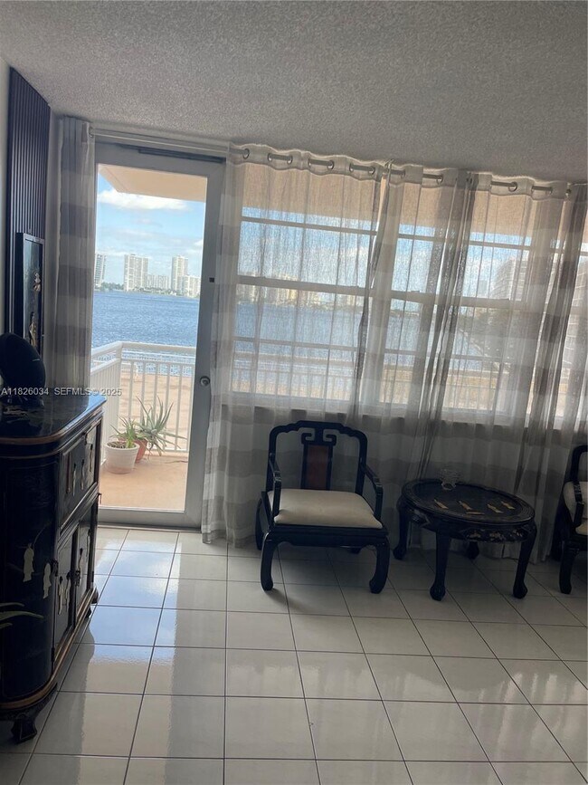 Building Photo - 251 174th St