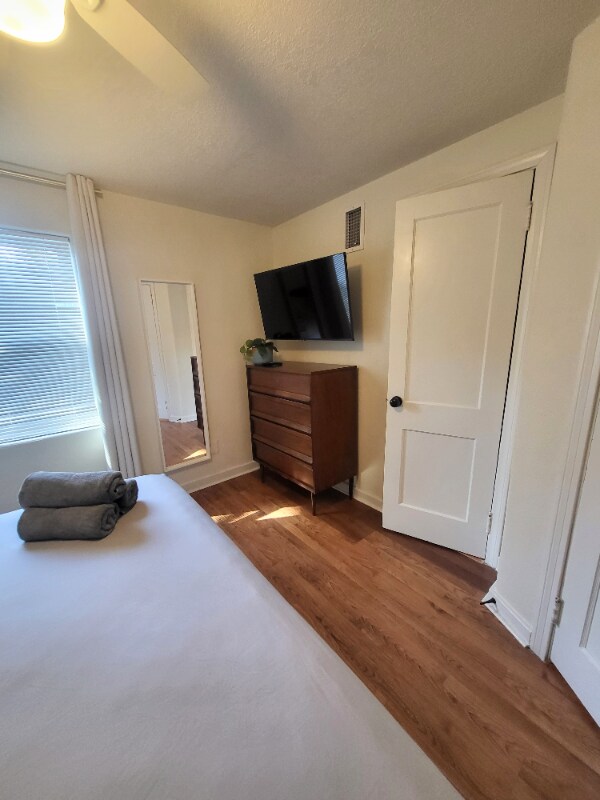 Building Photo - 3520 Post St