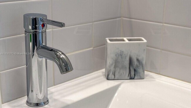 Building Photo - 1501 S Ocean Blvd