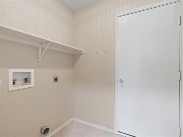 Building Photo - 7605 Mosspoint Ct
