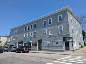 Building Photo - 203 Wilson St