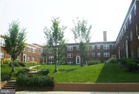 Building Photo - 201 16th St NE