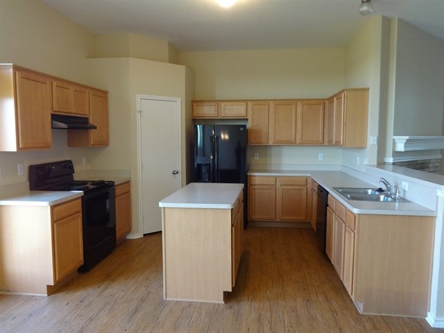 Building Photo - 3020 Prairie Hill Ln