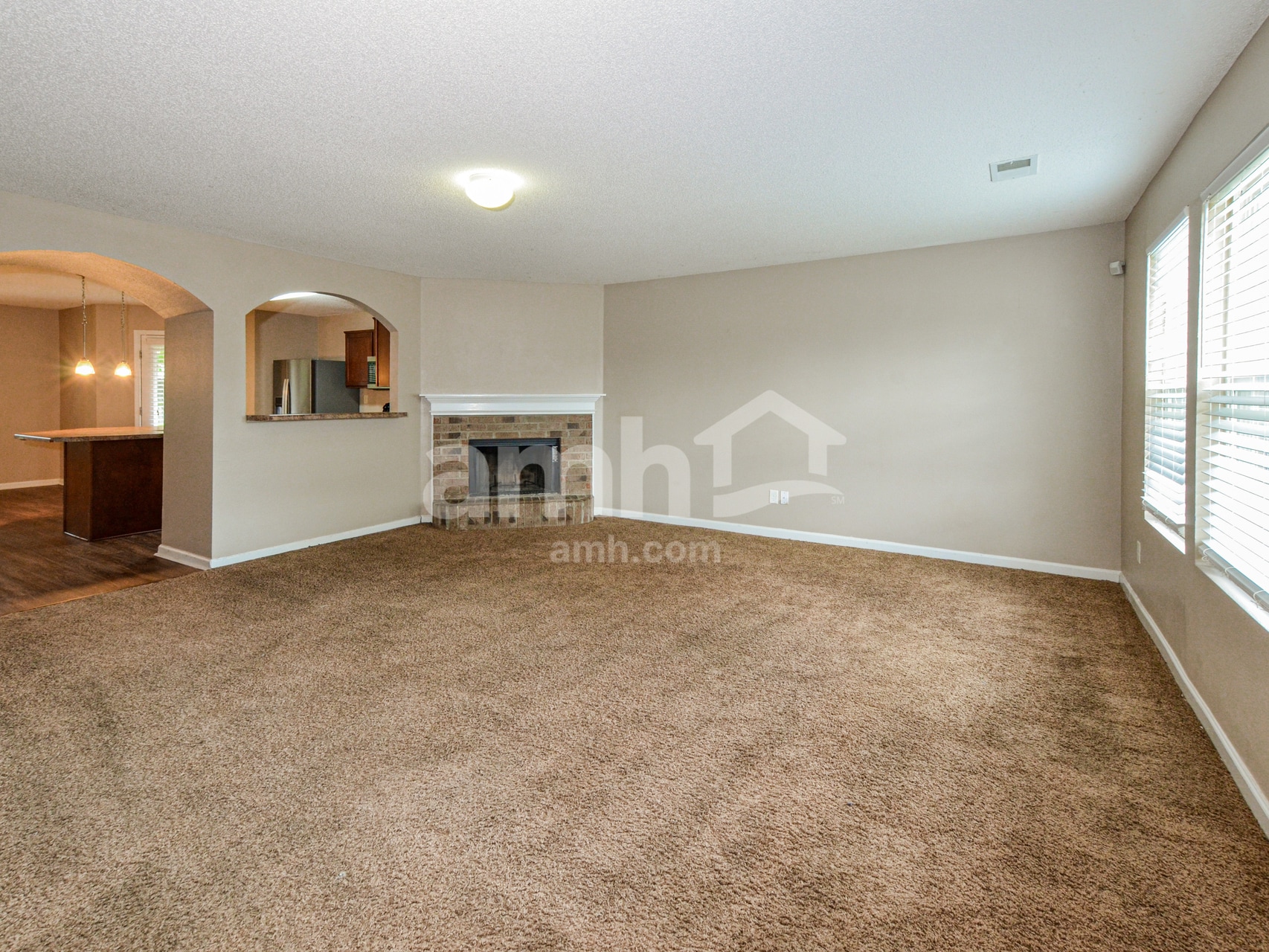 Building Photo - 4500 Hughes Meadow Dr
