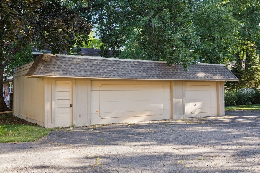 Building Photo - 7207 Heatherton Cir