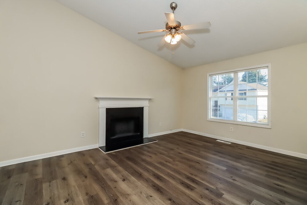 Building Photo - 312 Gun Range Rd