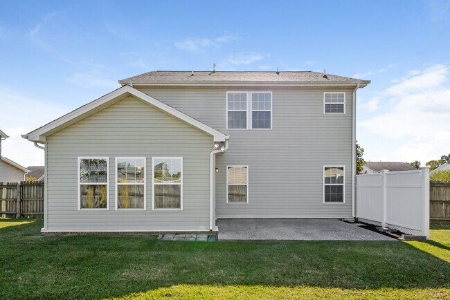 Building Photo - 2016 Kingston Pl