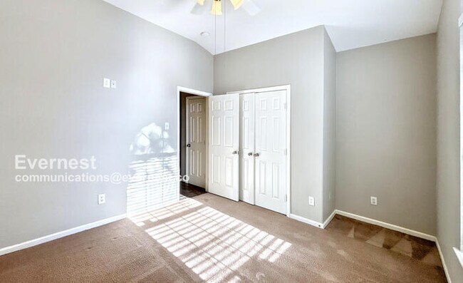 Building Photo - 21303 Bella Flora Ct