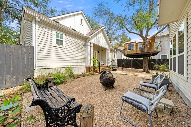 Building Photo - 1307 Fort Branch Blvd