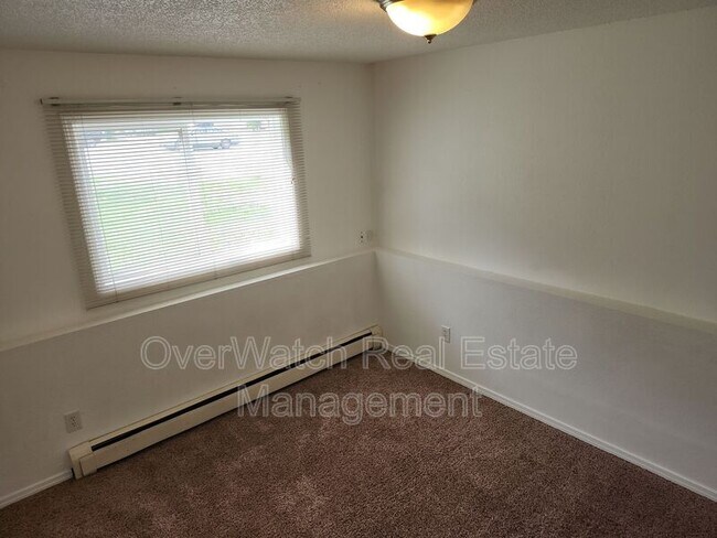 Building Photo - 4200 Florina St