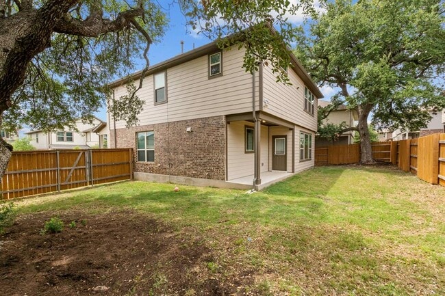 Building Photo - 9004 Gage Dr