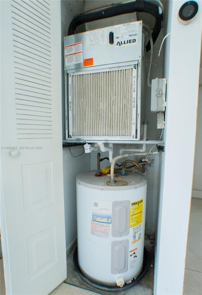 Building Photo - 8260 SW 210th St