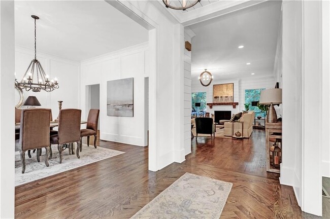 Building Photo - 3081 Rhodenhaven Dr NW