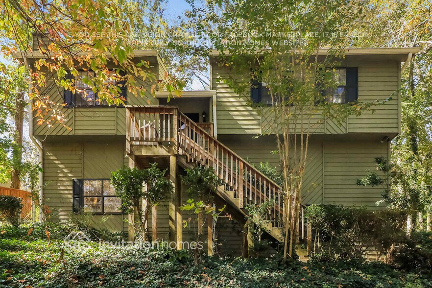 Primary Photo - 129 Little Brook Dr