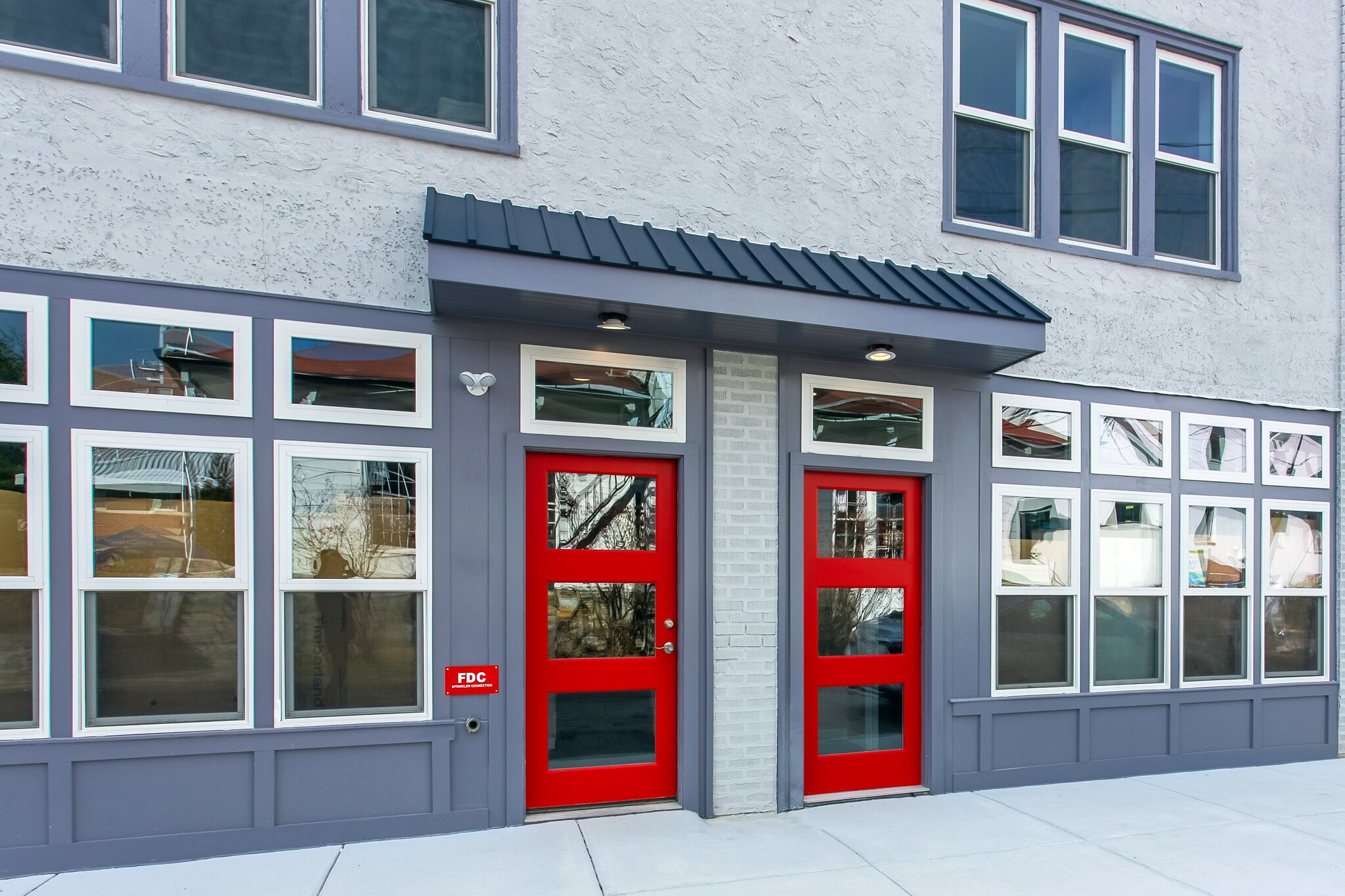 Building Photo - 820 Glenbrook Ave