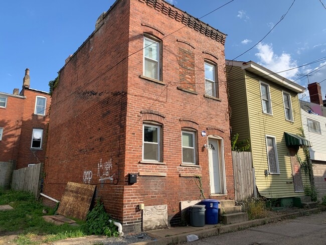 Building Photo - 5118 Dresden Way